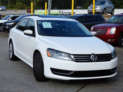 Used 2013 Volkswagen Passat 2.5 SE image 3