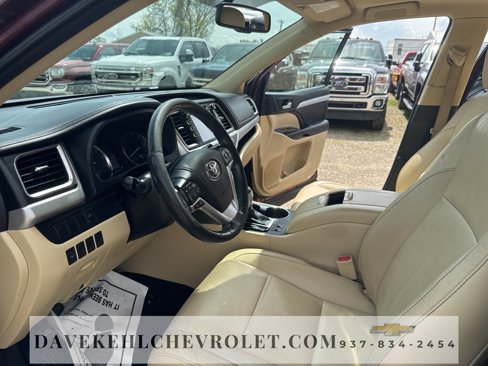 Used 2015 Toyota Highlander XLE image 61