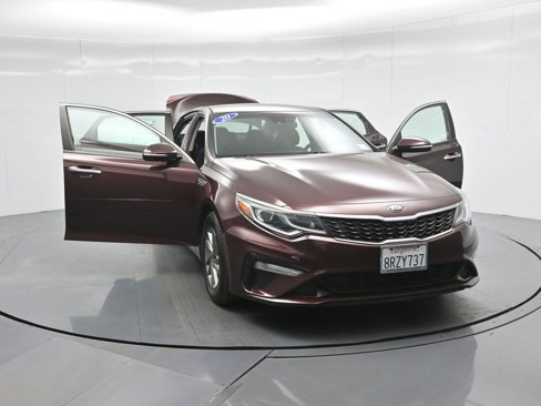 Used 2020 Kia Optima LX image 31