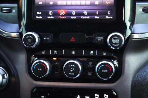 Used 2019 RAM 1500 Rebel image 27