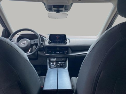 Used 2023 Nissan Rogue SV image 33