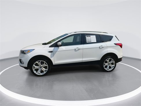 Used 2019 Ford Escape Titanium image 4