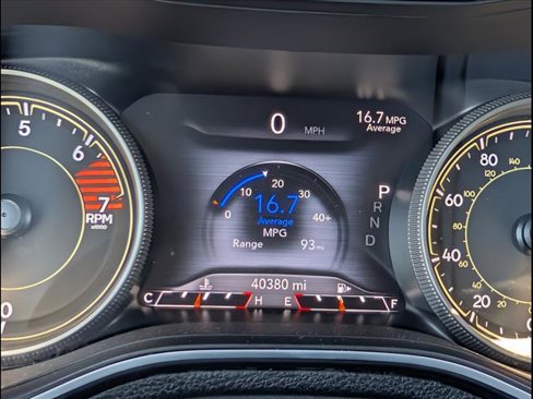 Used 2023 Jeep Cherokee Altitude Lux image 9