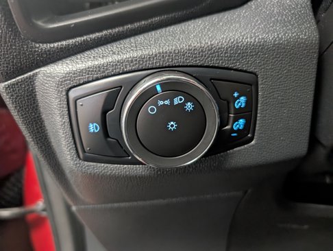 Used 2021 Ford EcoSport SE w/ SE Convenience Package image 26
