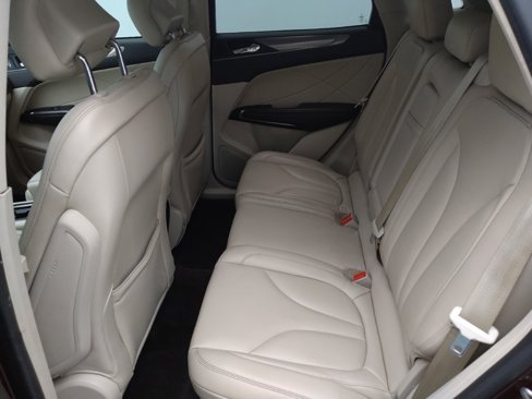 Used 2018 Lincoln MKC Premiere image 18