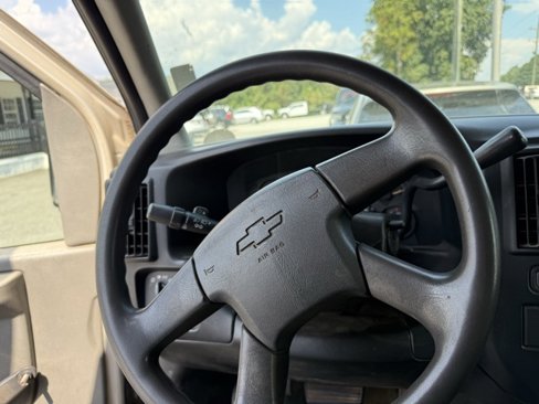 Used 2006 Chevrolet Express 2500 Extended image 9