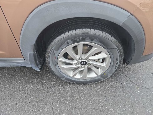 Used 2016 Hyundai Tucson SE image 18