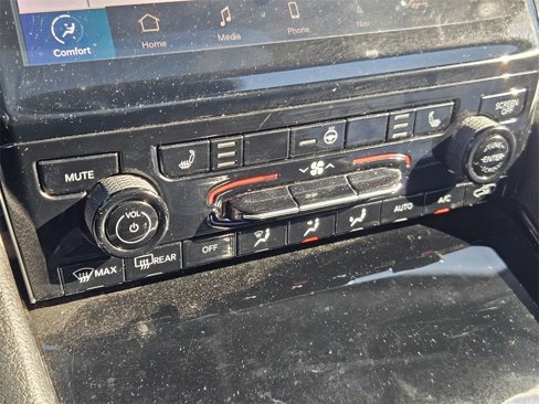 Used 2023 Jeep Grand Cherokee 4WD 4xe image 23