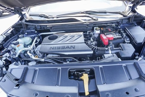 Certified 2022 Nissan Rogue SV image 28
