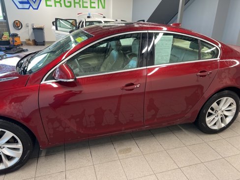 Used 2017 Buick Regal Premium w/ Driver Confidence Package #1 image 4