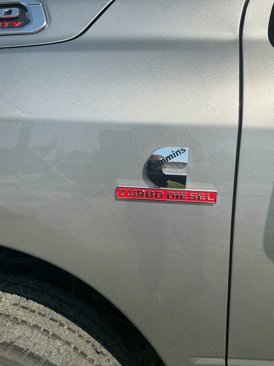 Used 2024 RAM 2500 Tradesman w/ Chrome Appearance Group image 14