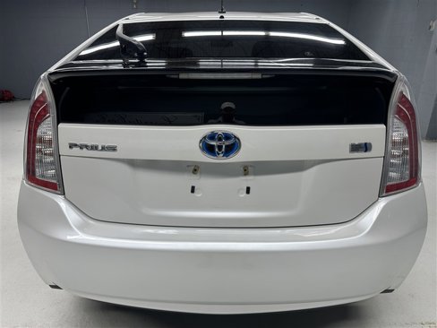 Used 2014 Toyota Prius Two image 6