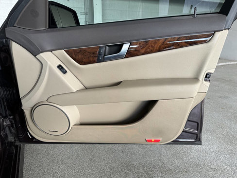 Used 2012 Mercedes-Benz C 250 Sedan image 18