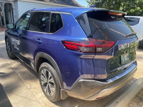 Certified 2021 Nissan Rogue SV image 9