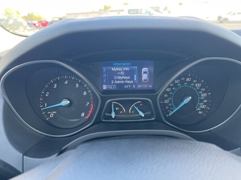 Used 2012 Ford Focus SEL image 16