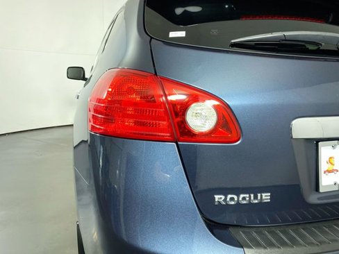Used 2012 Nissan Rogue SV image 28