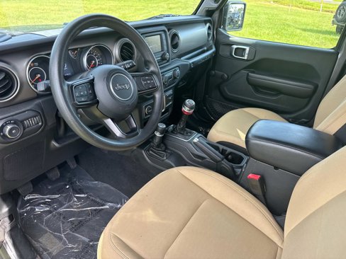 Used 2018 Jeep Wrangler Sport image 17