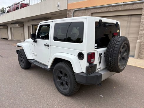 Used 2014 Jeep Wrangler Sahara image 5