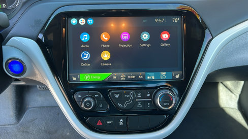 Used 2019 Chevrolet Bolt Premier w/ Infotainment Package image 22