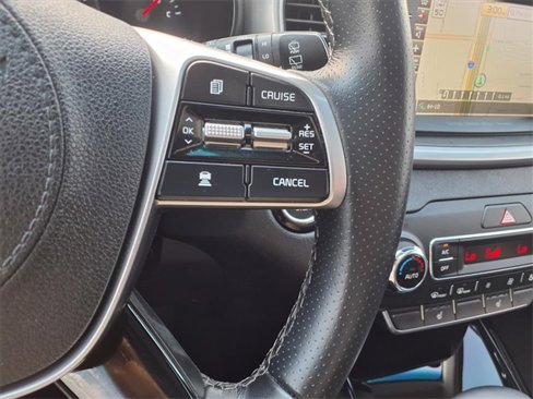 Used 2020 Kia Sorento SX image 16