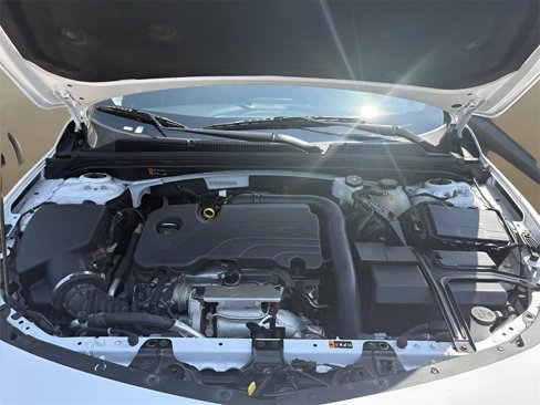 Used 2024 Chevrolet Malibu LT image 27
