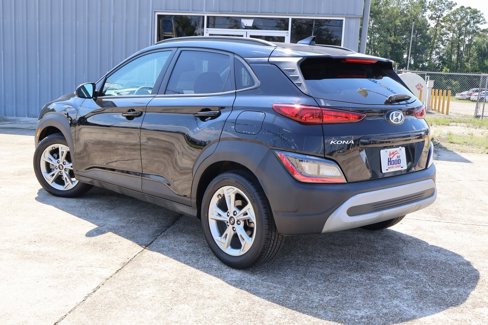 Used 2023 Hyundai Kona SEL w/ Cargo Package image 2
