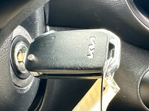 Used 2024 Kia Soul LX w/ Option Group 015 image 9