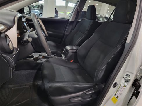 Used 2014 Toyota RAV4 XLE image 16