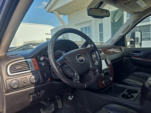Used 2007 Chevrolet Silverado 2500 LTZ w/ Safety Package image 14