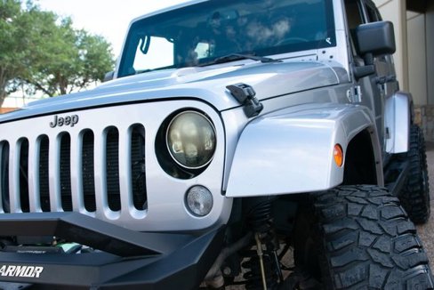 Used 2014 Jeep Wrangler Sahara image 3
