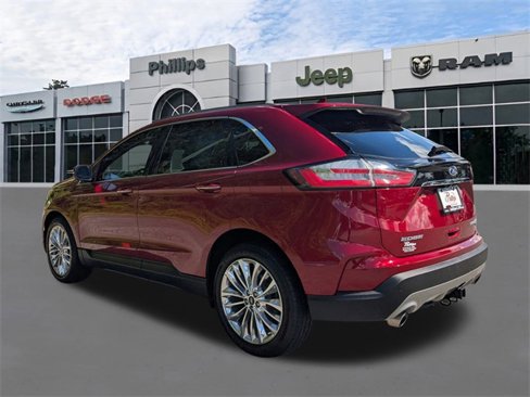 Used 2019 Ford Edge Titanium w/ Cold Weather Package image 5