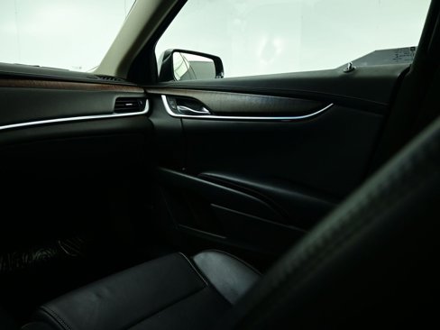 Used 2018 Cadillac XTS Luxury image 12
