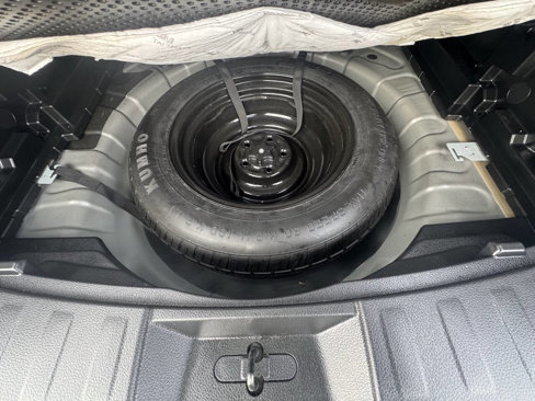 Used 2019 Nissan Rogue SV image 37