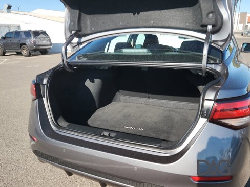 Used 2023 Nissan Sentra SV image 19