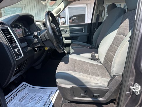 Used 2017 RAM 1500 Big Horn image 13