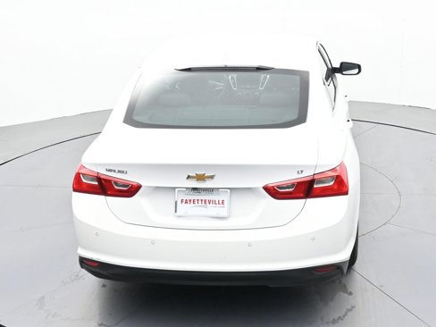 Used 2023 Chevrolet Malibu LT w/ Driver Confidence Package image 28