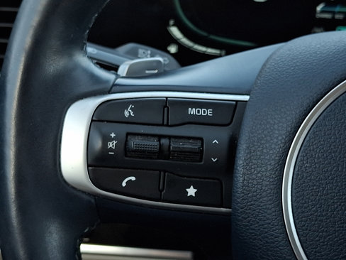 Used 2023 Kia Sportage EX w/ EX Premium Package image 23