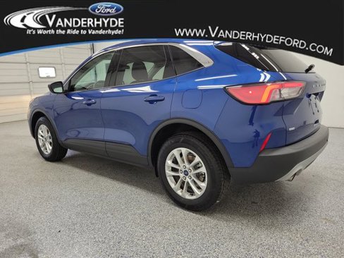 Used 2022 Ford Escape SE w/ Convenience Package image 4
