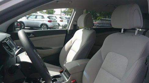 Used 2017 Hyundai Tucson SE image 5
