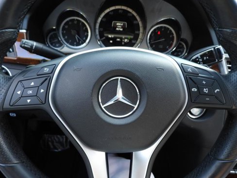 Used 2013 Mercedes-Benz E 350 Sedan image 66