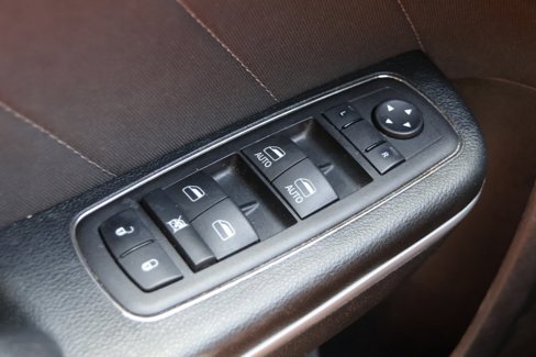 Used 2023 Dodge Charger SXT image 16