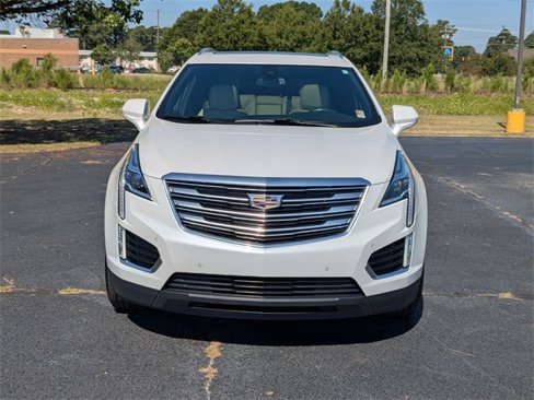 Used 2017 Cadillac XT5 Premium Luxury image 8