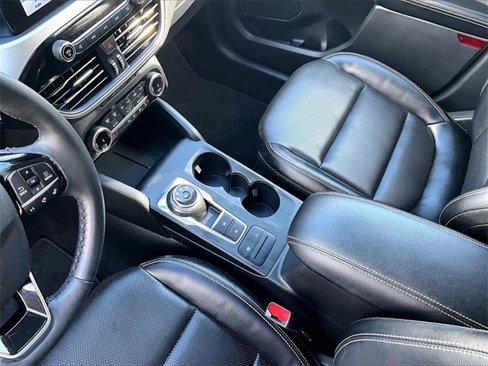 Used 2022 Ford Escape SEL image 15