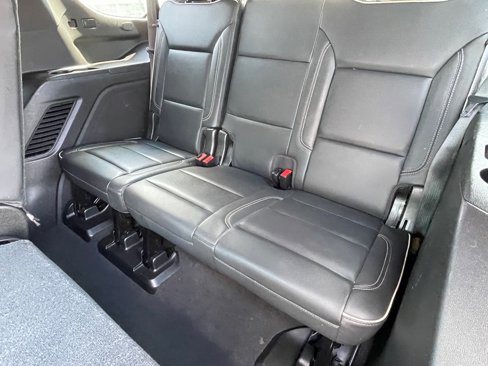 Used 2021 GMC Yukon SLT image 11