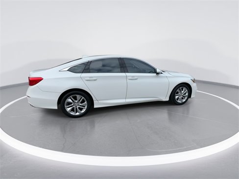 Used 2019 Honda Accord LX image 9