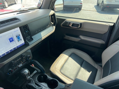 Used 2022 Ford Bronco Wildtrak image 28