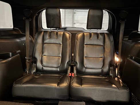 Used 2019 Ford Explorer Limited w/ Class III Trailer Tow Package image 30