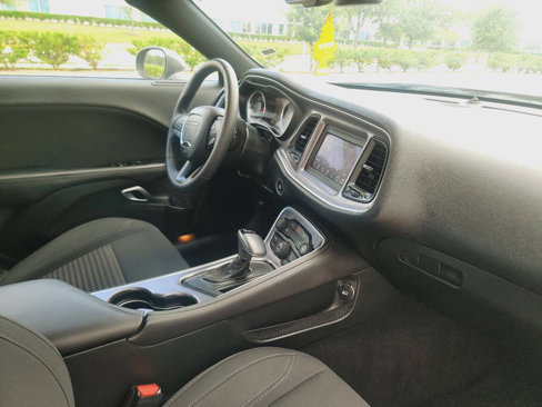 Used 2019 Dodge Challenger SXT image 19