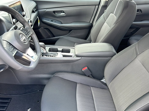 New 2025 Nissan Sentra SV w/ All-Weather Package image 10