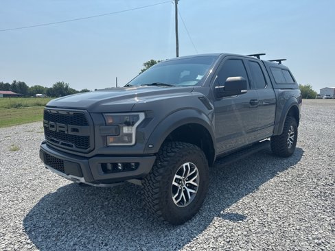 Used 2018 Ford F150 Raptor image 2